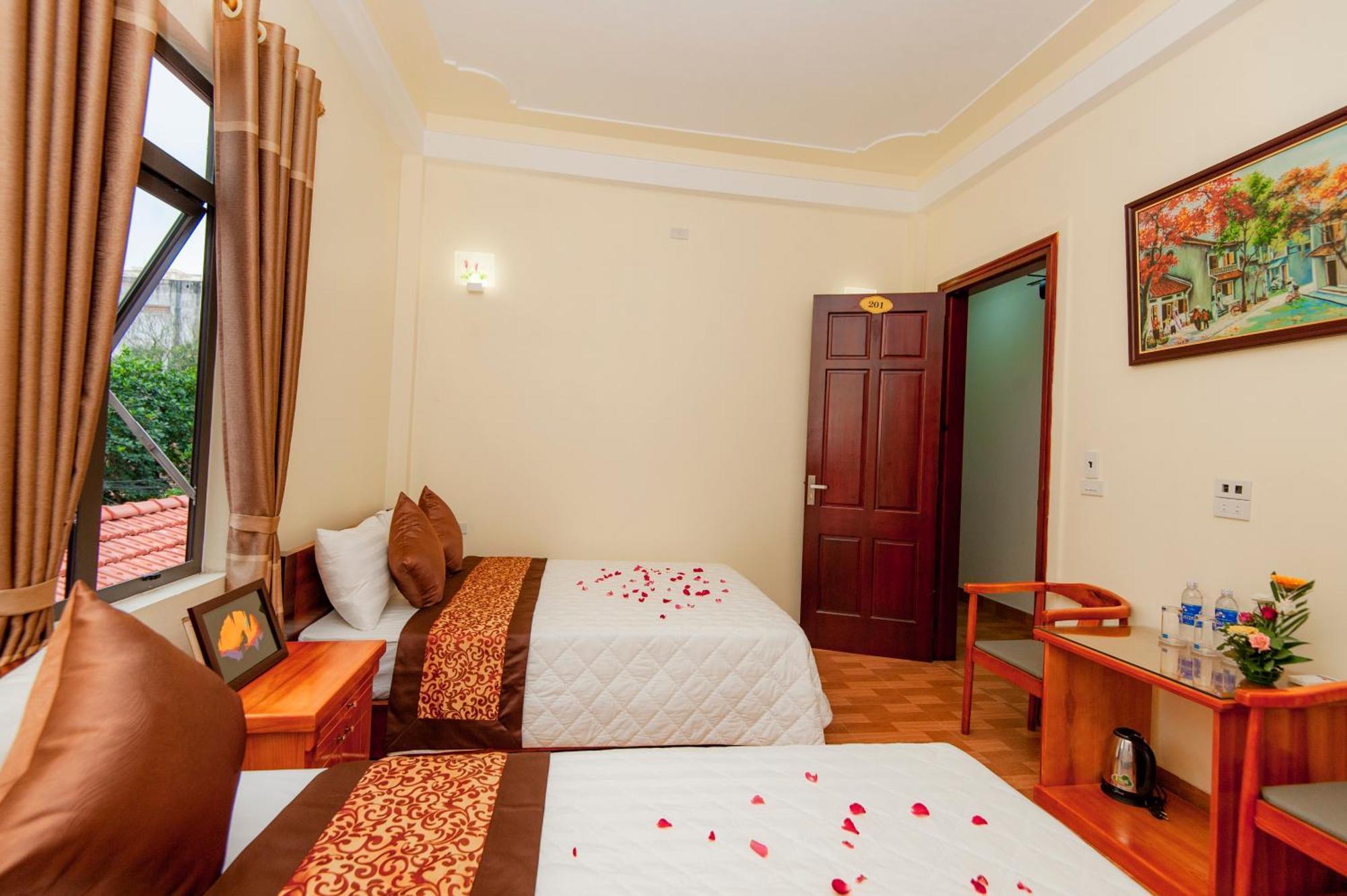 Tam Coc Cherry Homestay & Hostel Ninh Bình Exteriör bild